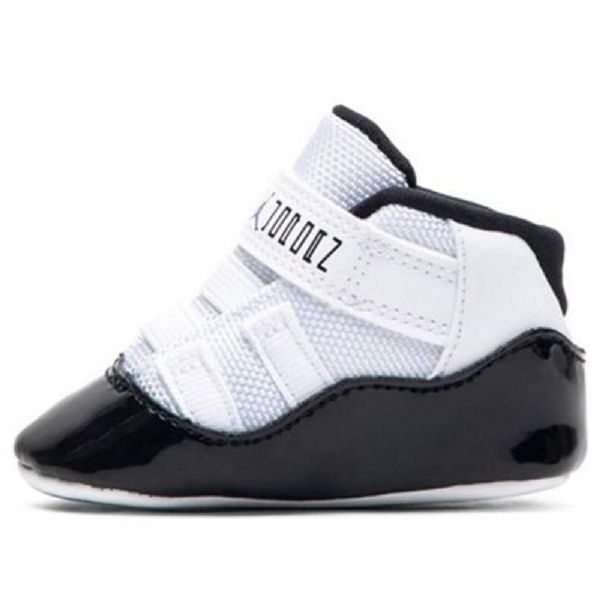 Nike Air Jordan 11 Retro Cb Basketball Sko Til Børn Sort Hvid