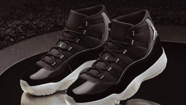 Nike Air Jordan 11 Retro Jubilee 25-års Jubilæumssko Til Mænd Sort