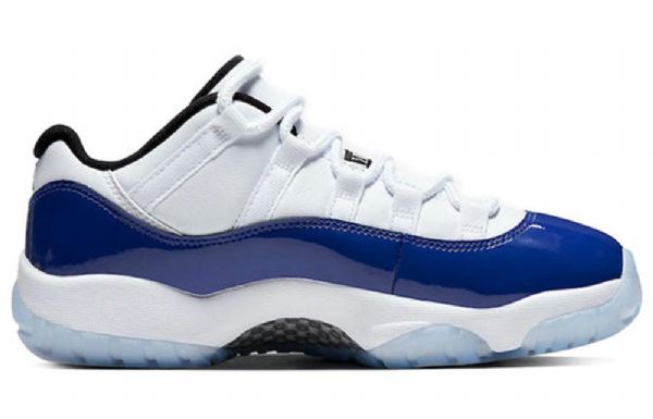 Nike Air Jordan 11 Retro Low Toppe Basketball Sko Til Damer Sort Hvid