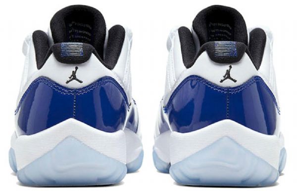 Nike Air Jordan 11 Retro Low Toppe Basketball Sko Til Damer Sort Hvid