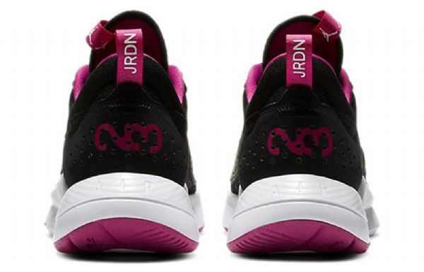 Nike Air Jordan Air Cadence Atletiksko Til Kvinder Sorte Blomster