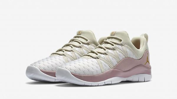 Nike Air Jordan Deca Fly Gg Plum Fog Heiress Sko Til Mænd Flerfarvet