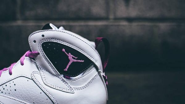 Nike Air Jordan 7 Gs Fuchsia Glow Tops Sko Til Mænd Hvid