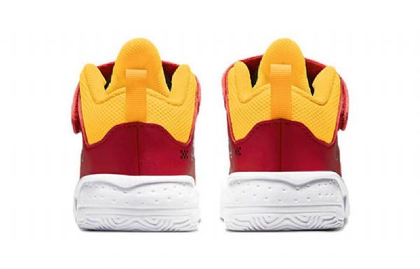 Nike Air Jordan Max Aura 3 Se Td Sneakers Til Børn Sort Rød Guld