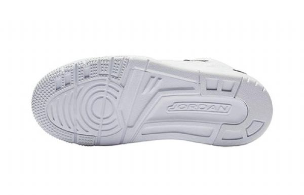 Nike Air Jordan Max Aura Bp Retro Basketball Sko Til Børn Hvid Sort