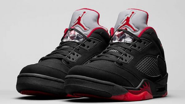 Nike Air Jordan 5 Low Tops Alternative Sko Til Mænd Sort Rød