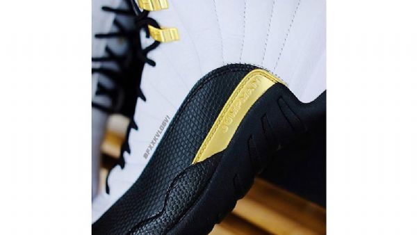 Nike Air Jordan 12 Royalty Sko Til Mænd Hvid Sort